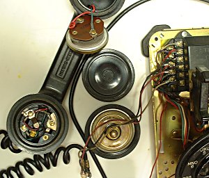 Photo showing SC Cut-Corner Desk Set handset wiring